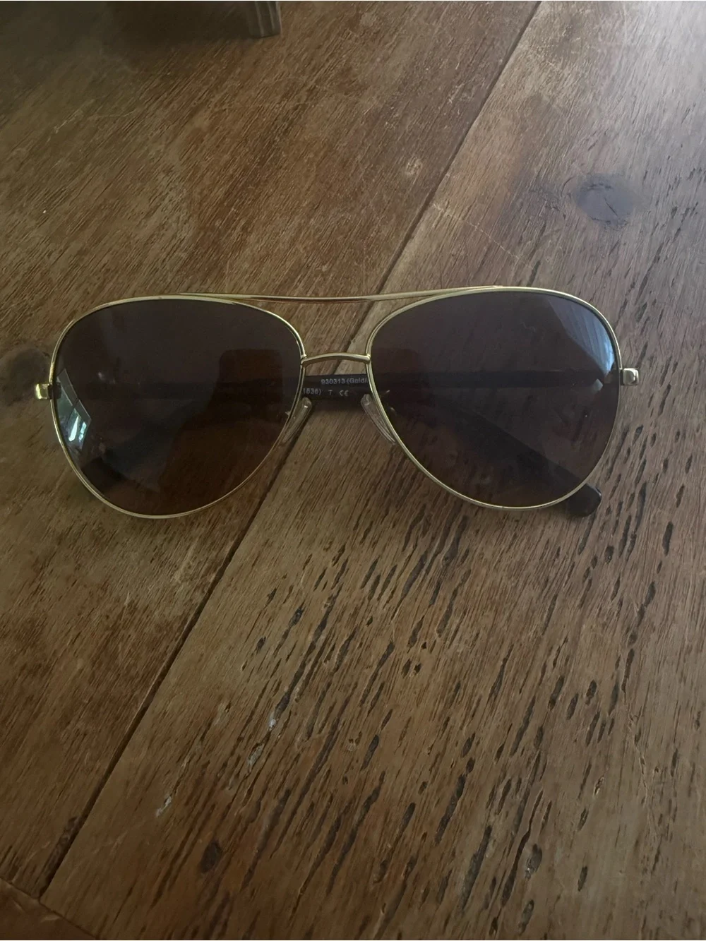 Coach sunglasses w/case
